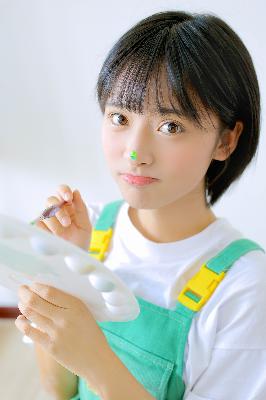 老女人裸体交性大片