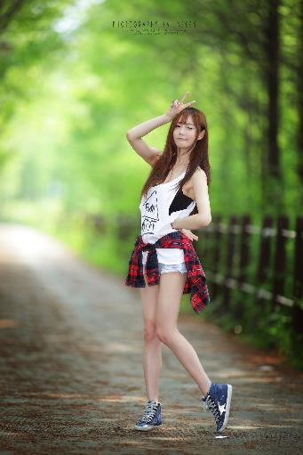中国白嫩丰满人妻VIDEOS