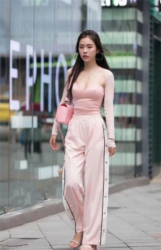 2019中文在线观看免费高清第三季预告