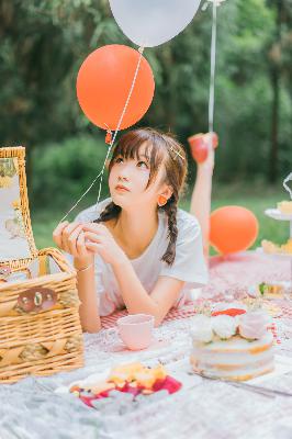 亚洲组合九九艳阳天