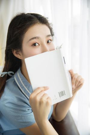 欧美黑吊大战白妞欧美大片