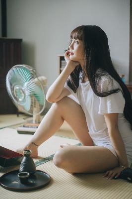 粉嫩小泬BBBB免费看