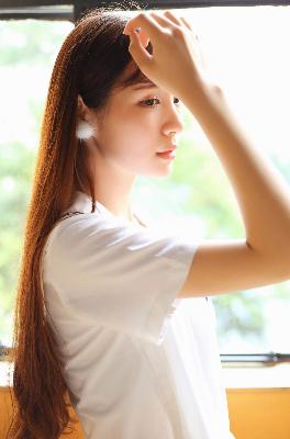 色墦五月丁香
