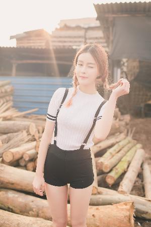 爱丫爱丫在线影院电视剧巾帼枭雄