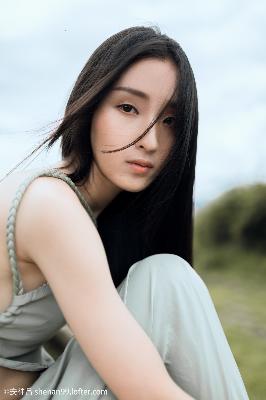 巜车里震动好爽H动漫