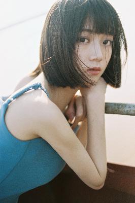 巜被部长玩弄的人妻