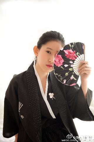火车上荫蒂添的好舒服