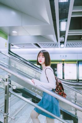 少妇被大狼拘躁A片免费