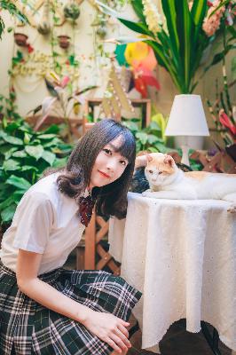 强伦人妻一区二区三区视频18