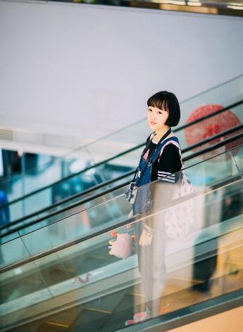 漂亮人妻洗澡被强公BD