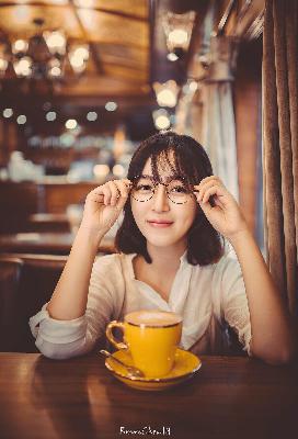老女人免费观看高清电视剧